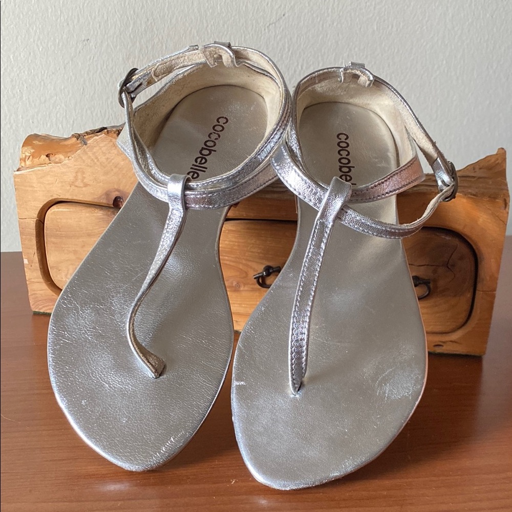 Cocobelle Metallic Silver Thong Sandals